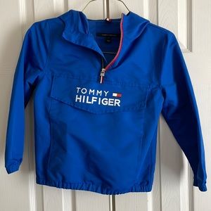 EUC blue Tommy Hilfiger wind breaker/rain jacket. Boys sz 7